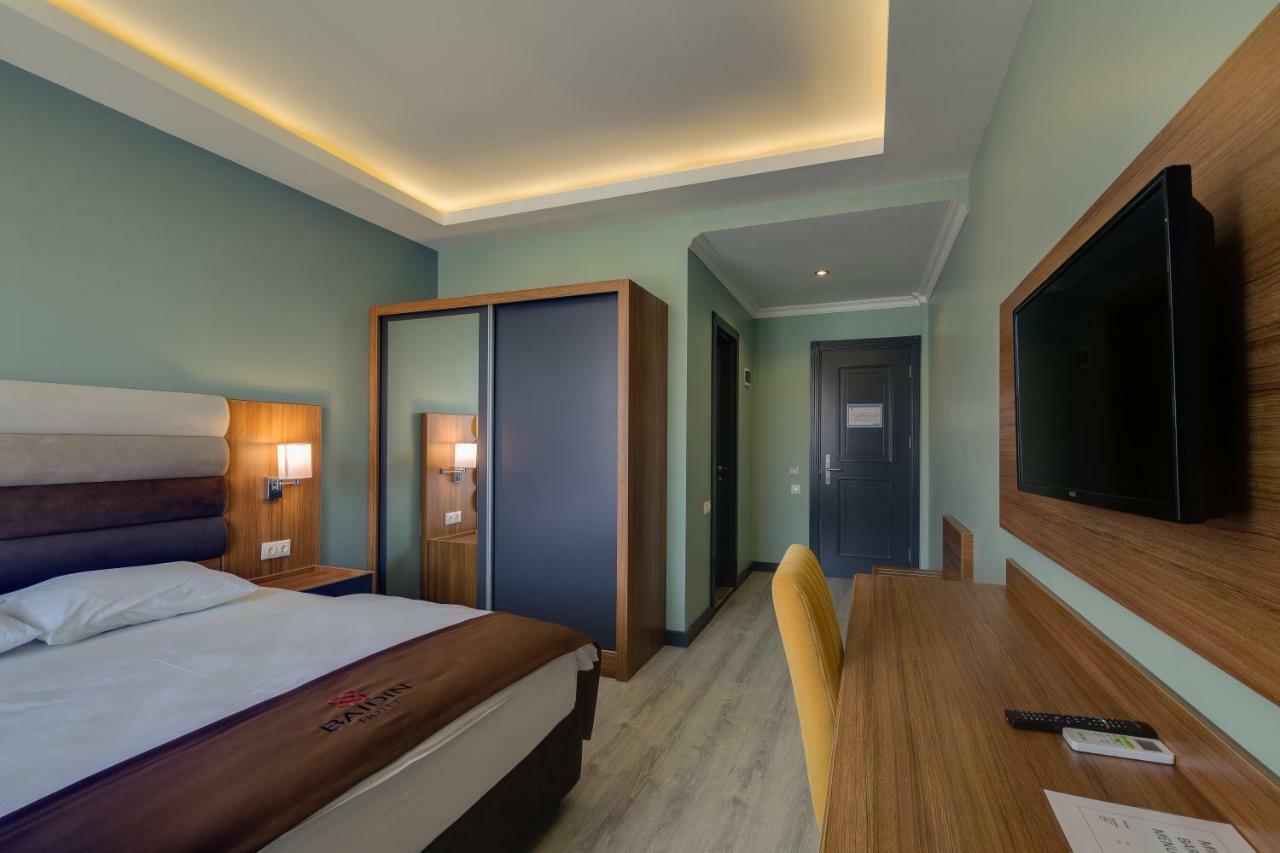 City Hotel 바투미 외부 사진